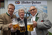 Brauerei Chef Andreas Steinfatt, Bräurosl Wirt Georg Heide, Hacker Festzelt Wirt Toni Roiderer (©Foto:Martin Schmitz)